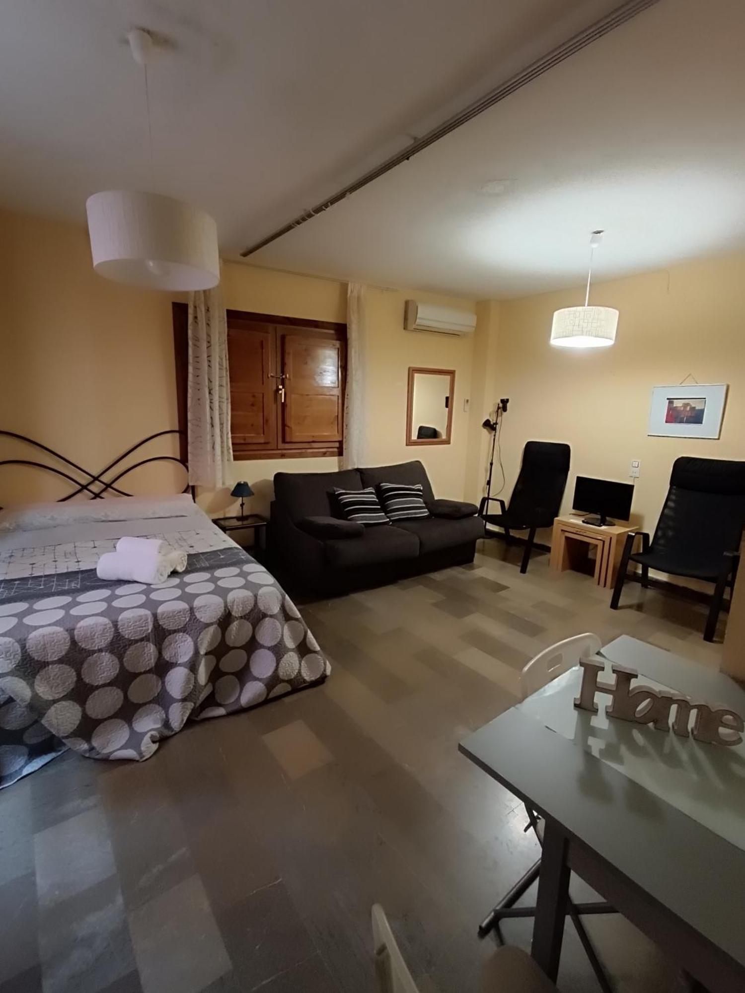 Centrico Estudio En Grenada Zewnętrze zdjęcie